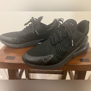 Nike Air Max 270